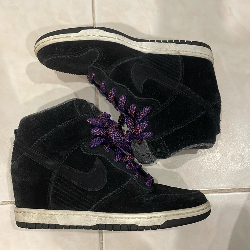Nike sneakers with heel